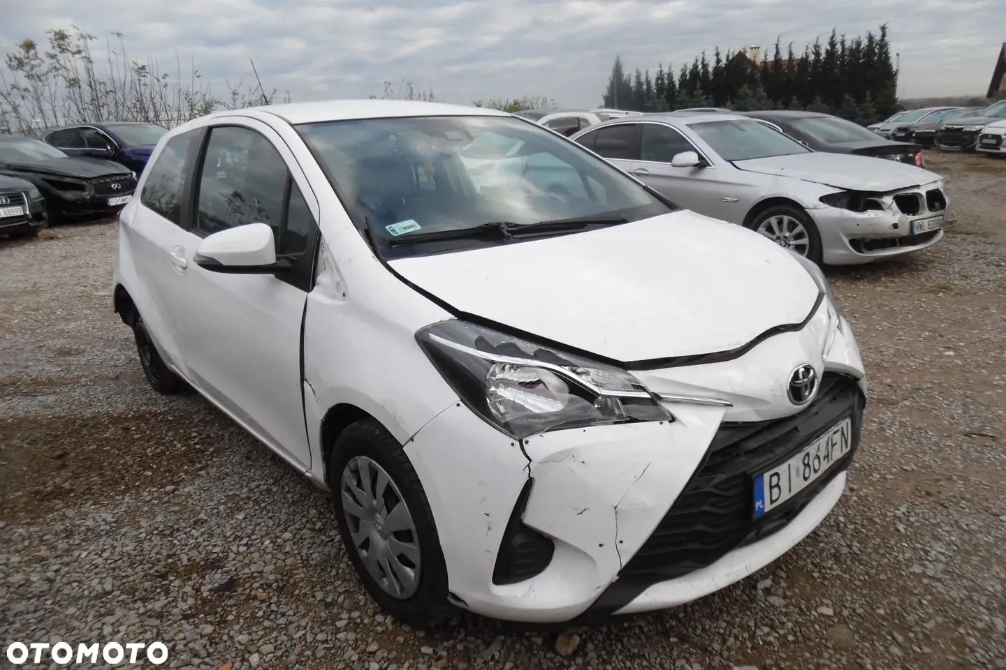 Toyota Yaris 1.0 Active EU6 - 1