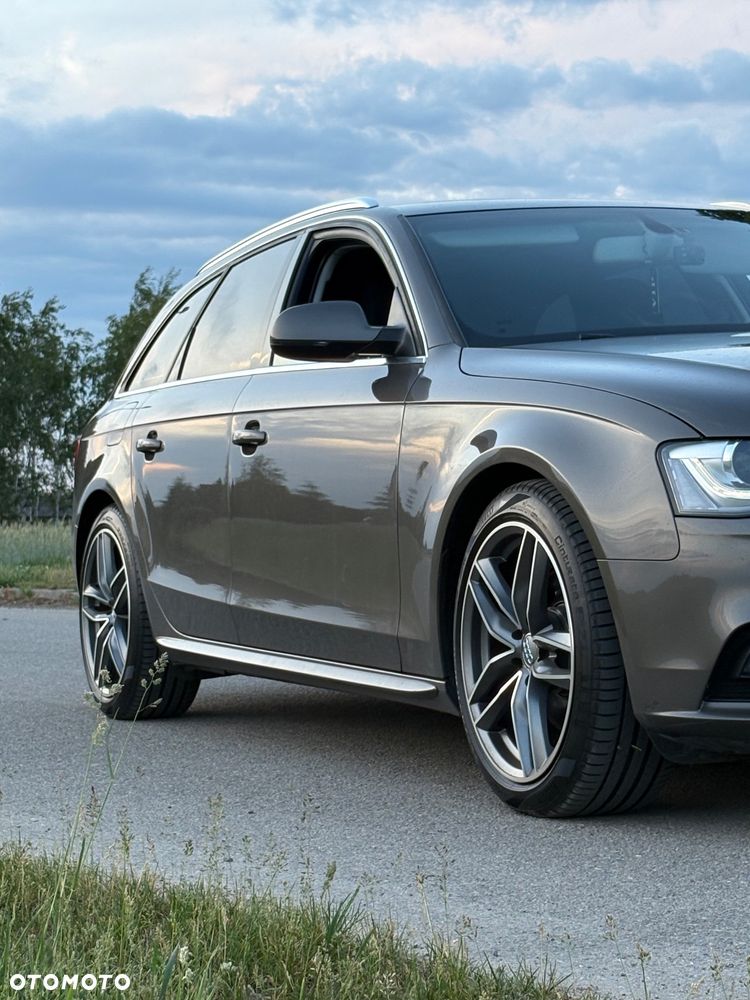 Audi A4 Avant 2.0 TDI Quattro - 8