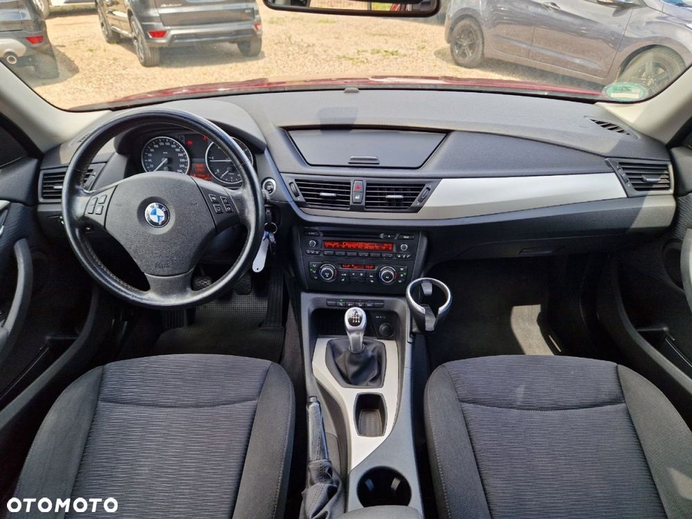 BMW X1 xDrive18d Sport Line - 7