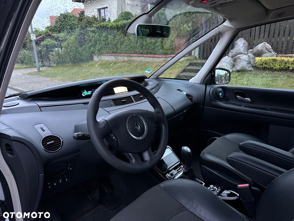 Renault Grand Espace Gr 2.0 dCi Voyage - 14