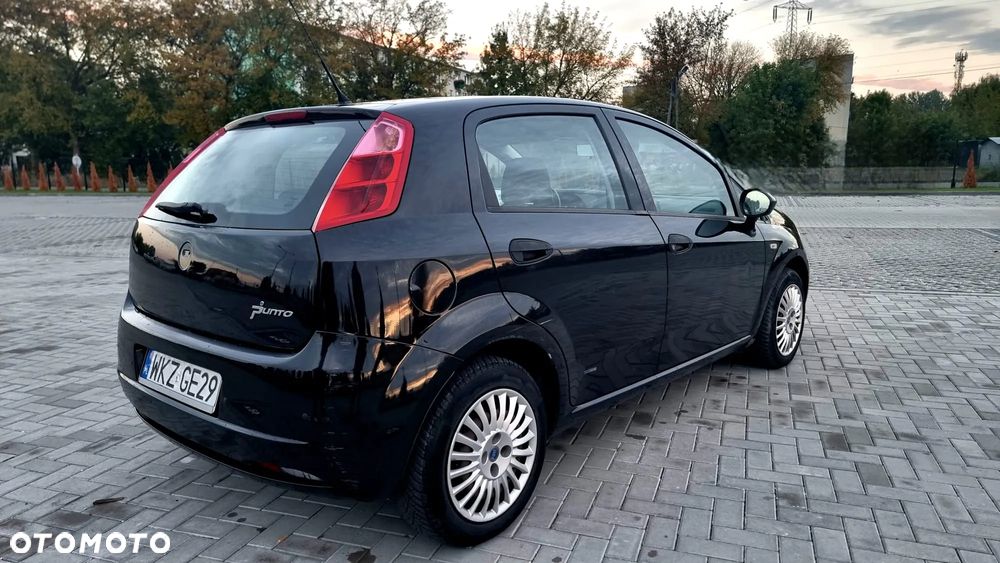 Fiat Grande Punto - 7
