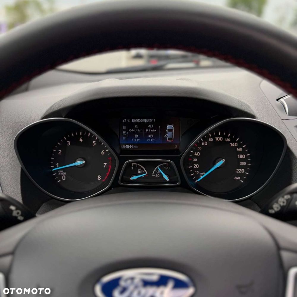 Ford Kuga - 15