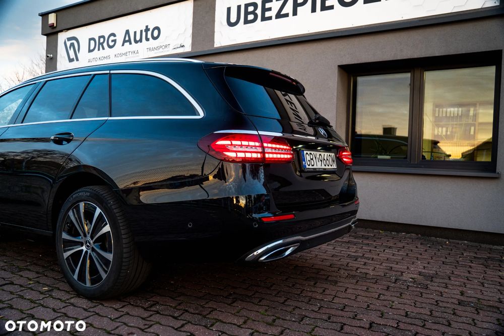 Mercedes-Benz Klasa E 300 AMG/Avantgarde - 5