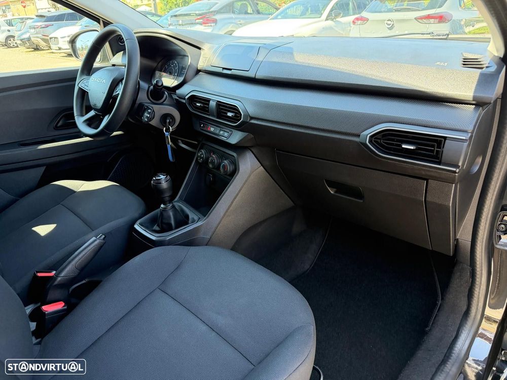 Dacia Jogger 1.0 TCe Comfort 7L - 17