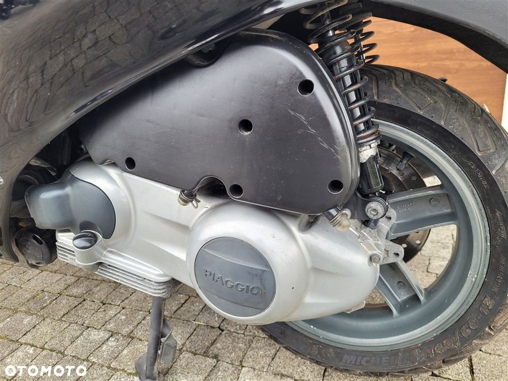 Piaggio Xevo - 28