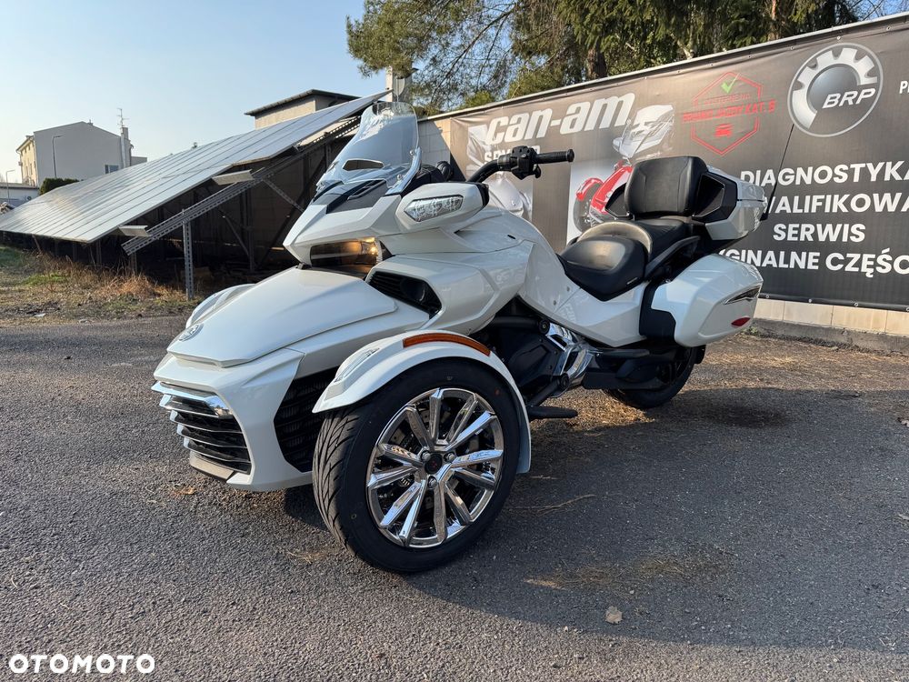 Can-Am Spyder - 3
