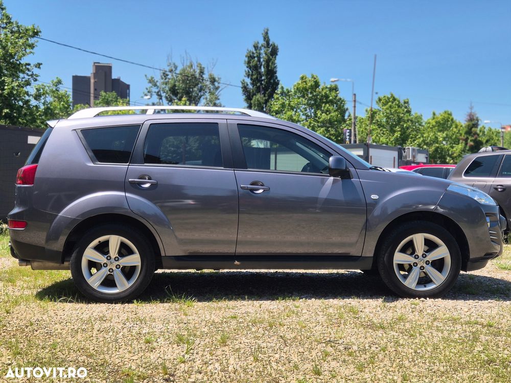 Peugeot 4007 2.2 HDI Premium - 4