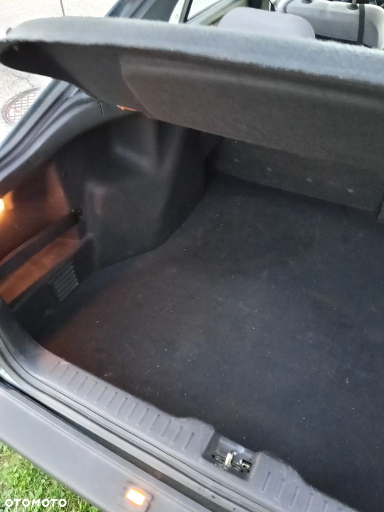 Nissan Primera 2.0 Ambiente - 14