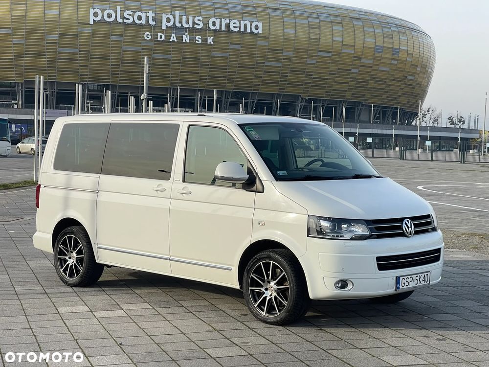 Volkswagen Multivan - 2