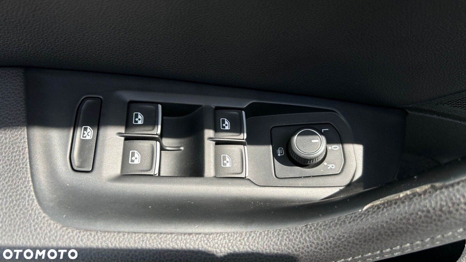 Volkswagen Passat 1.4 TSI BMT ACT Highline - 12