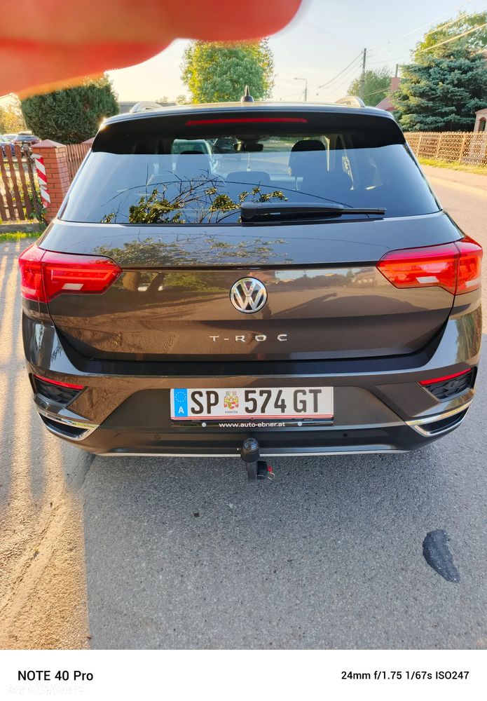 Volkswagen T-Roc - 10