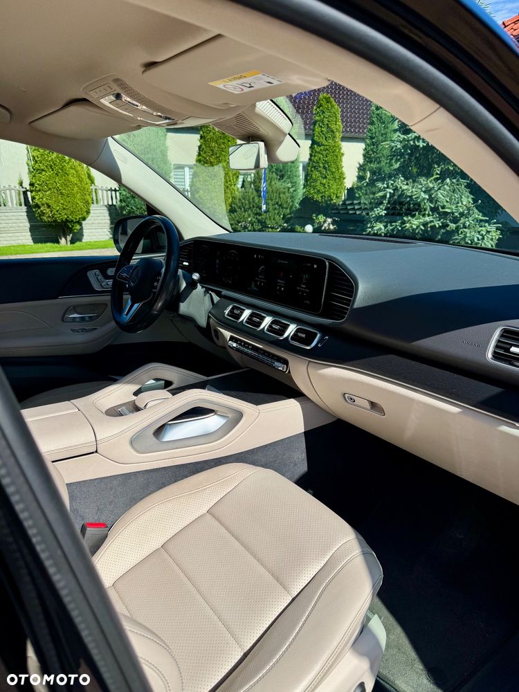 Mercedes-Benz GLE - 10