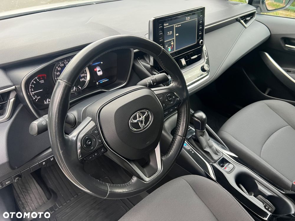 Toyota Corolla 1.8 Hybrid Comfort - 17