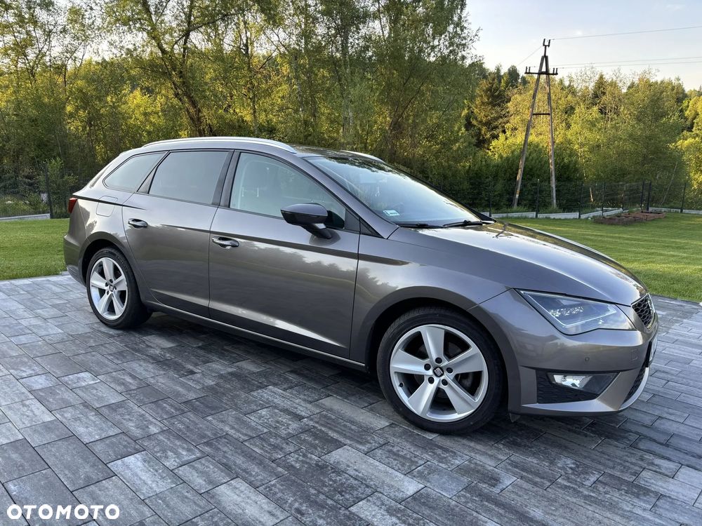 Seat Leon 2.0 TDI DPF Start&Stop FR - 2