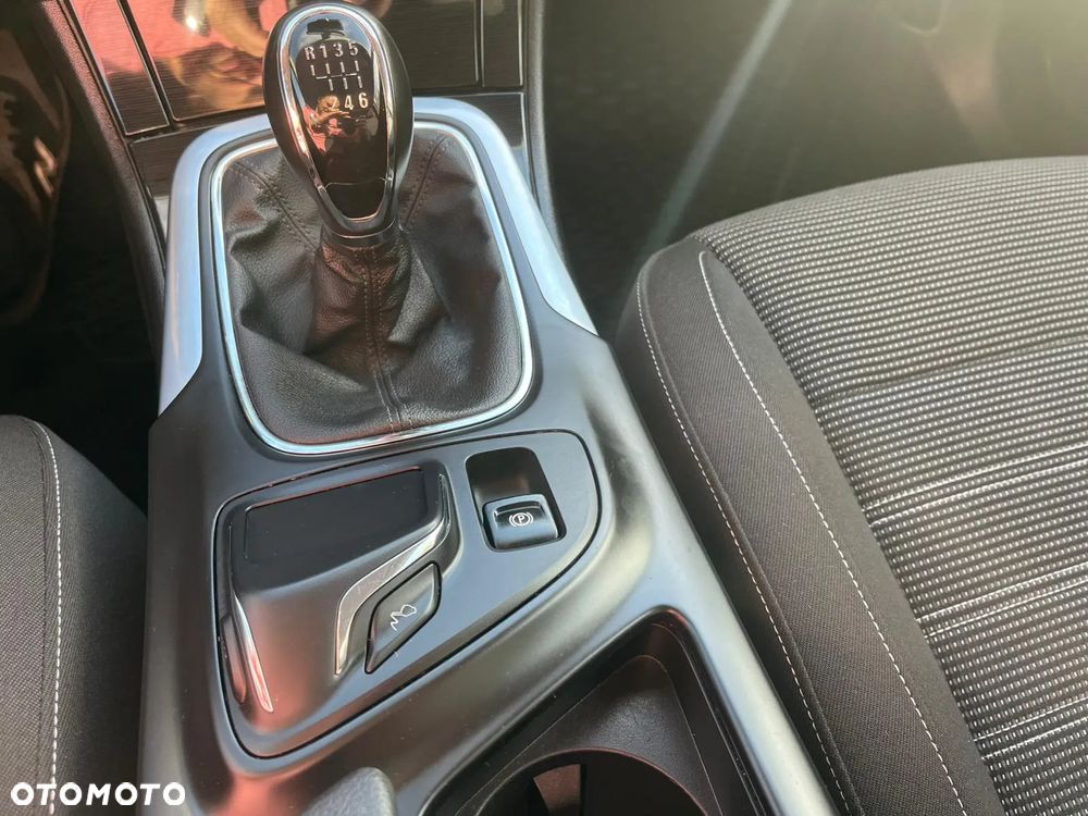 Opel Insignia 2.0 CDTI Executive ecoFLEX S&S - 24