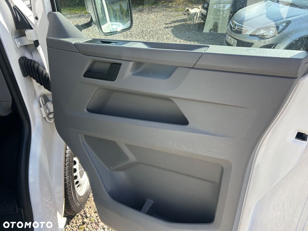 Volkswagen transporter T6 - 16