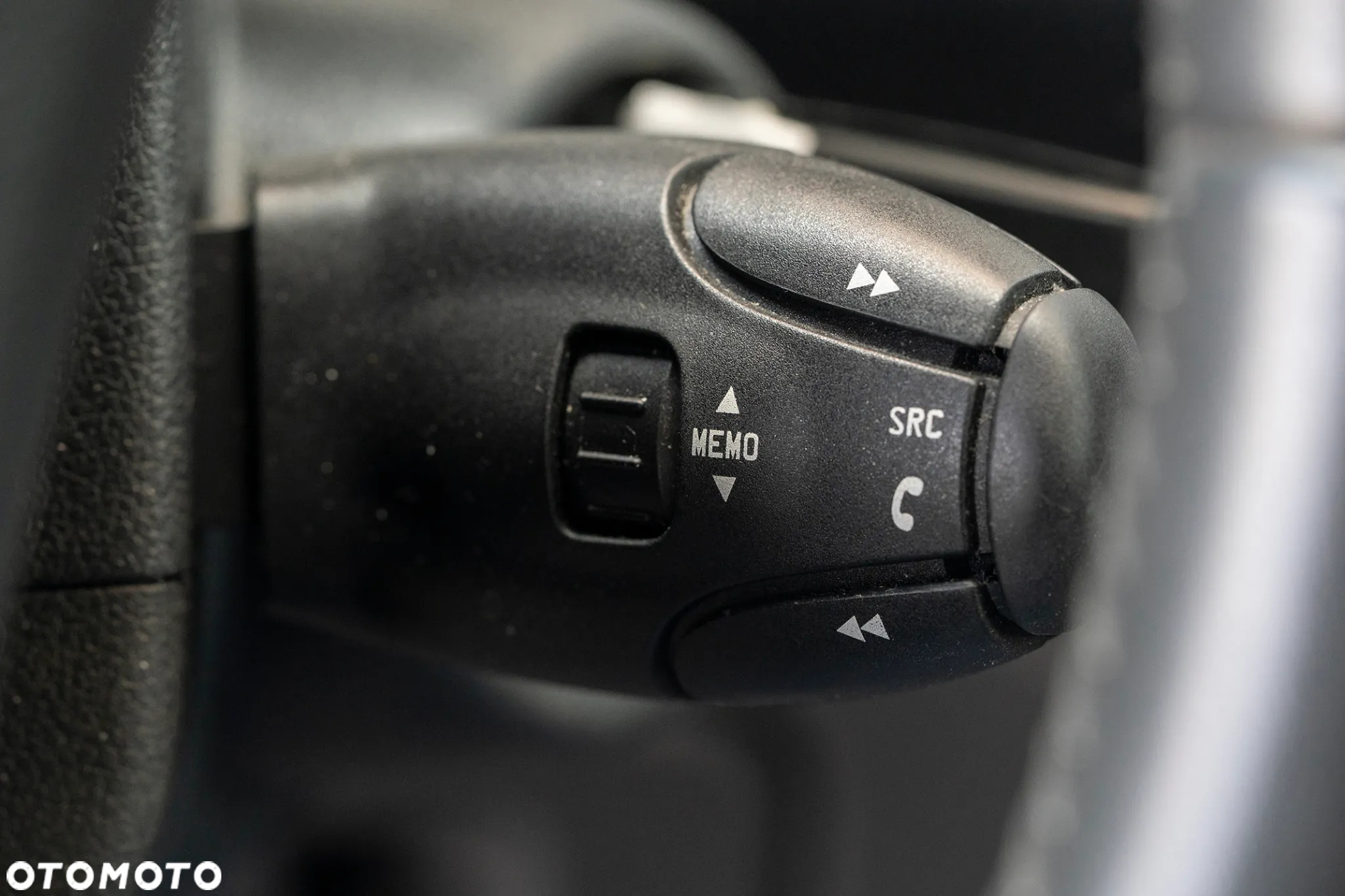 Peugeot 3008 1.6 HDi Active - 12