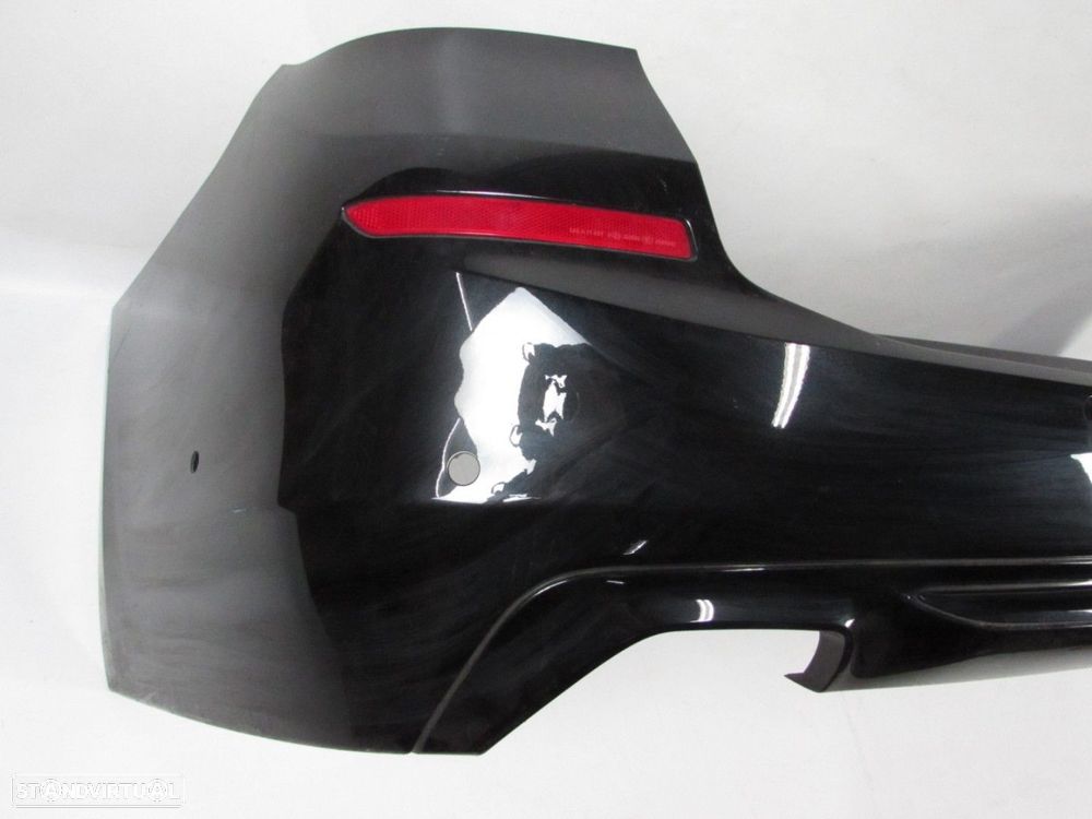 Parachoques Sport Look 550 Trás Seminovo/ Original BMW 5 Touring (G31) 511274756... - 3