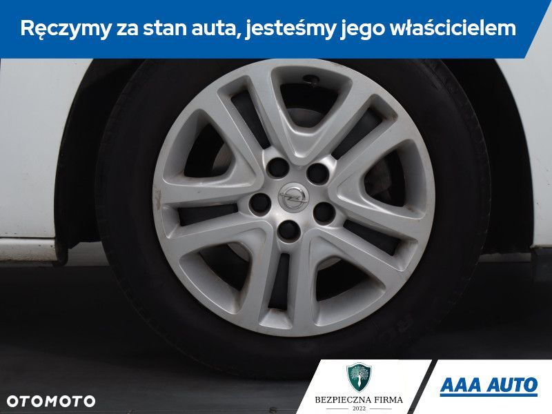 Opel Astra - 17