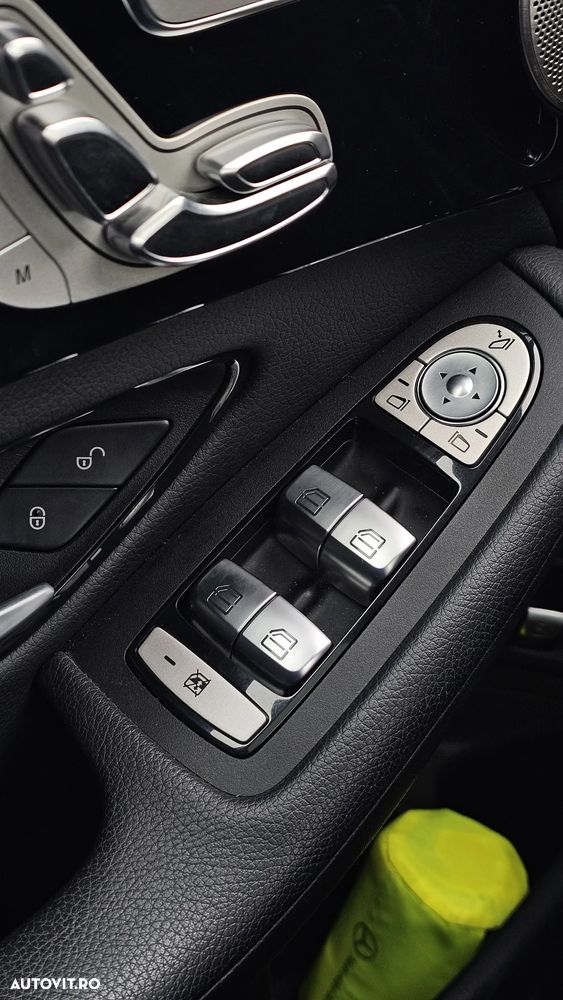 Mercedes-Benz GLC 300 e 4MATIC - 25