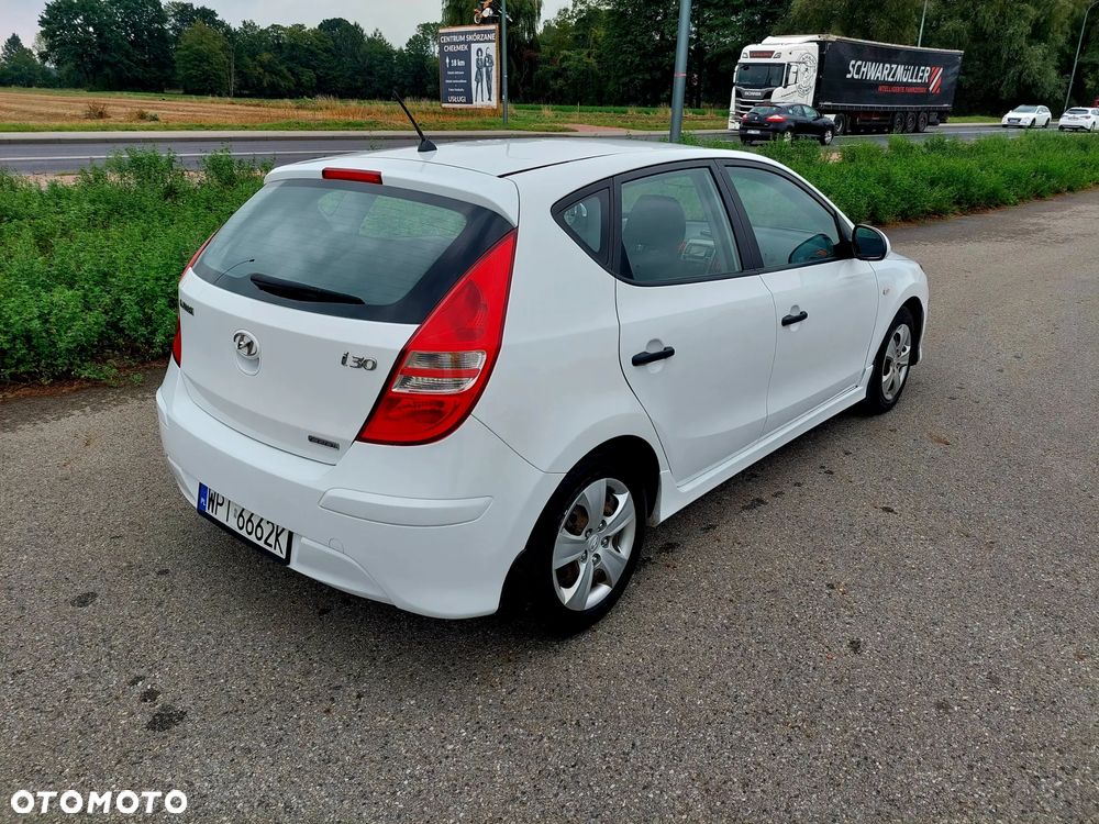 Hyundai i30 1.6 CRDi Classic + EU5 - 3