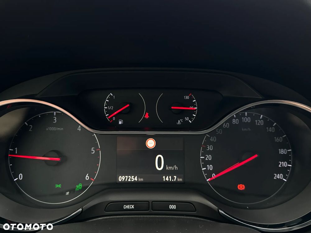 Opel Grandland X 1.6 D Start/Stop INNOVATION - 31