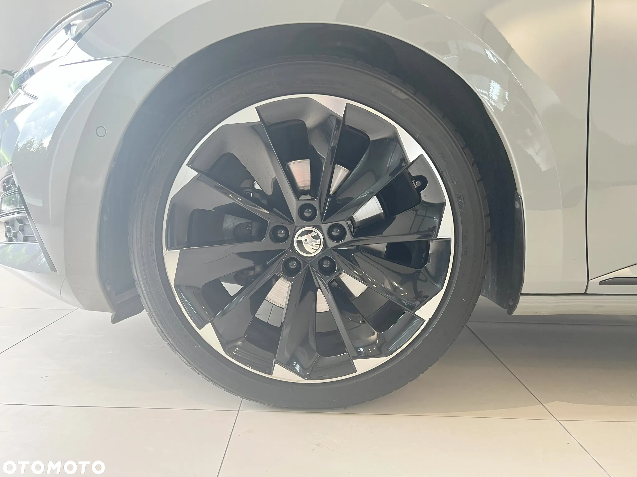 Skoda Superb 2.0 TDI SCR 4x4 Sportline DSG - 39