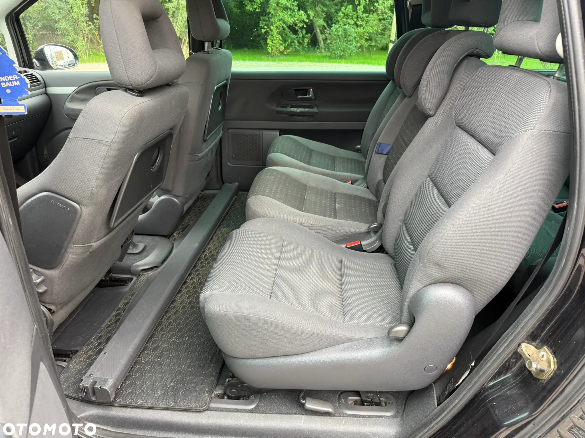 Volkswagen Sharan - 7