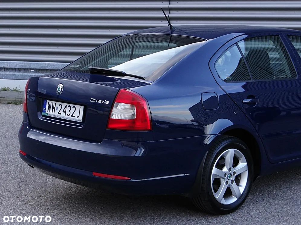 Skoda Octavia 1.6 TDI Family DSG - 19