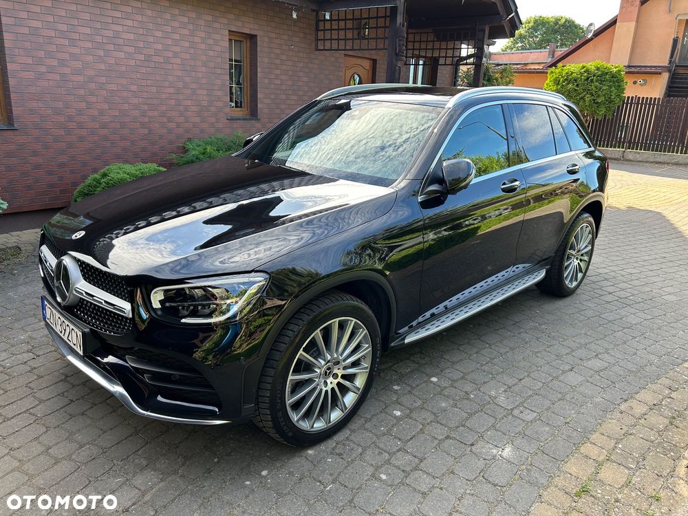 Mercedes-Benz GLC 300 de 4Matic 9G-TRONIC AMG Line Plus - 16