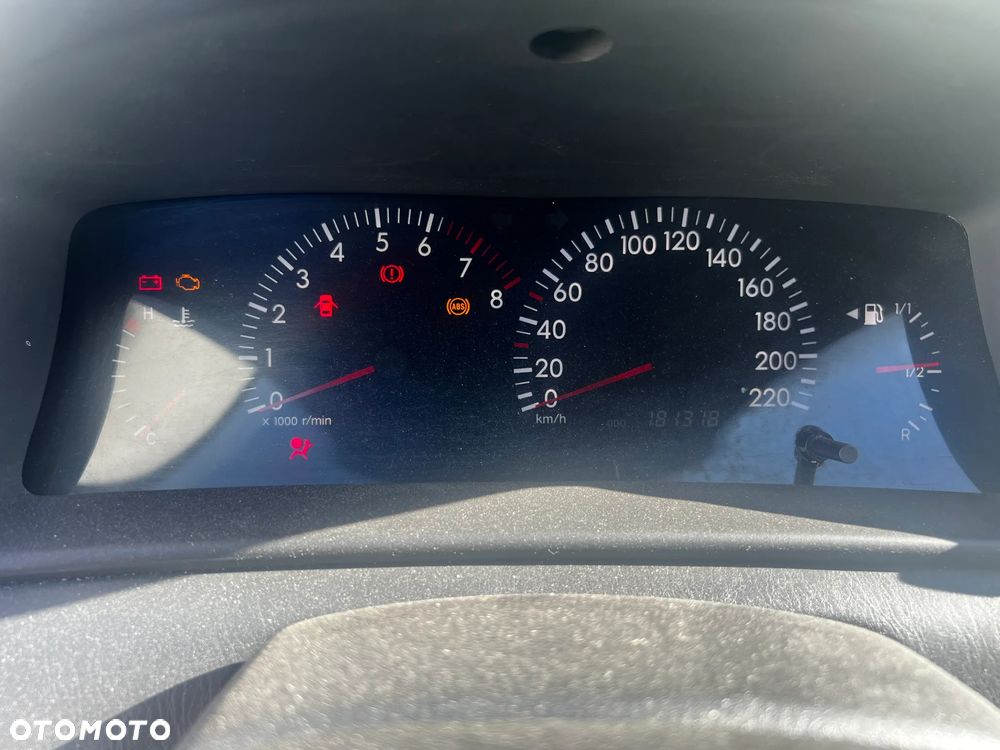 Toyota Corolla 1.6 VVT-i Base - 11