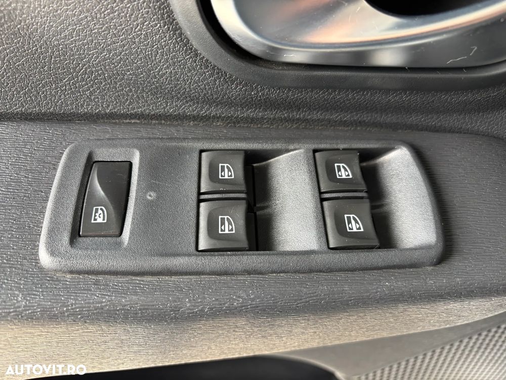 Dacia Lodgy 1.5 Blue dCi Laureate - 14