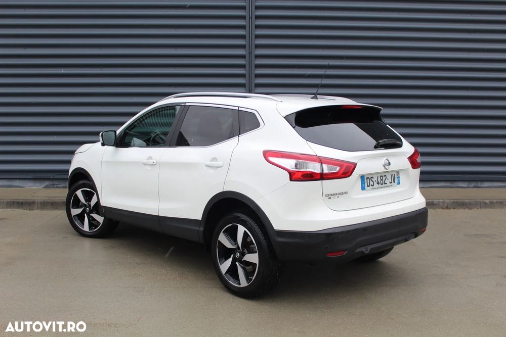 Nissan Qashqai - 4