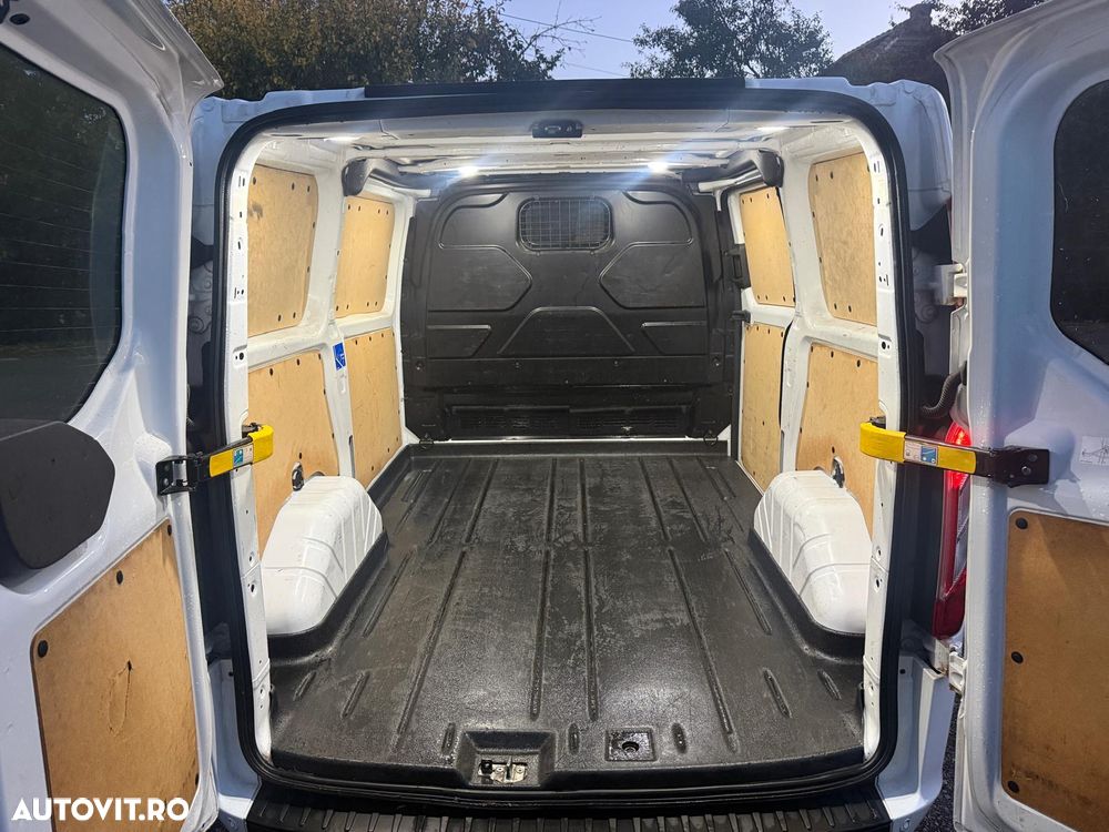 Ford Transit Custom - 7