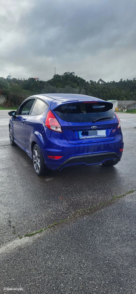 Ford Fiesta 1.6 EcoBoost ST - 3