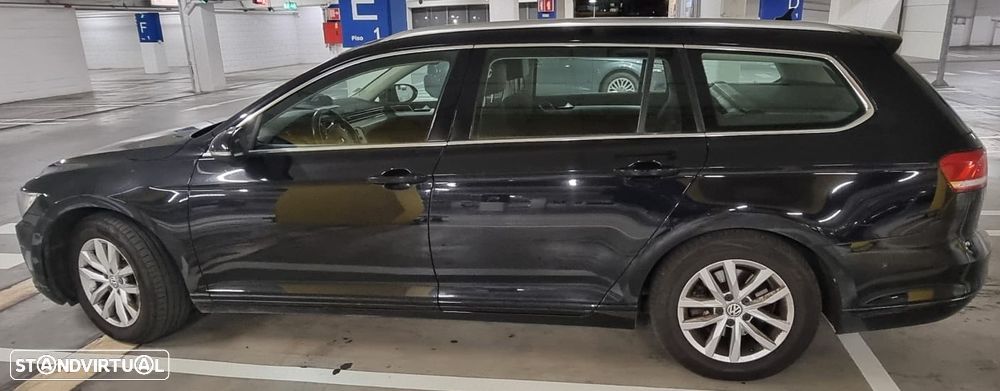 VW Passat Variant 1.6 TDI Confortline DSG - 4