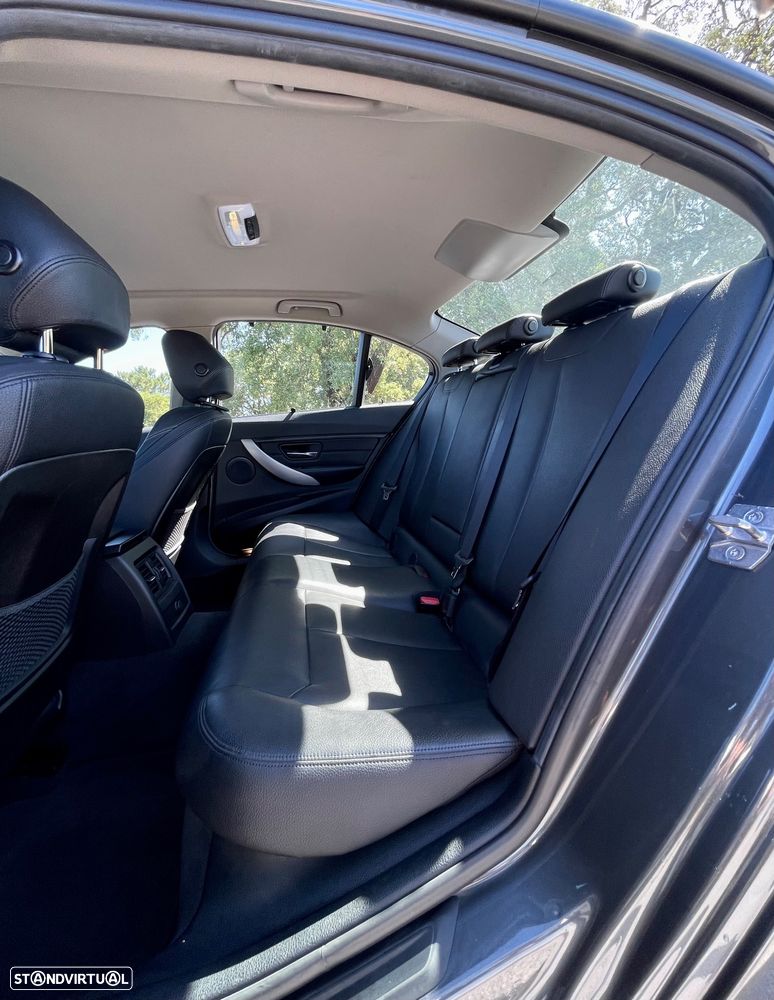 BMW 325 d Line Sport Auto - 25