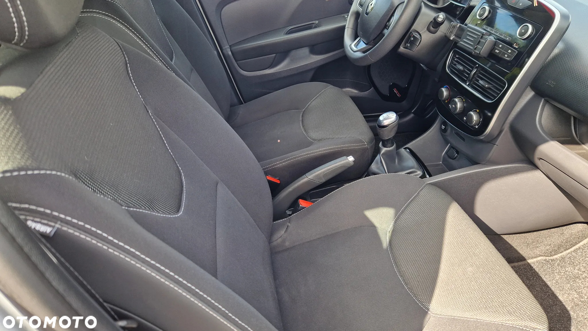 Renault Clio 0.9 Energy TCe Limited - 11