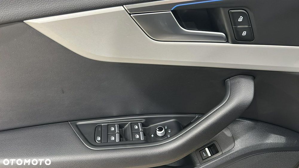 Audi A4 Allroad - 13