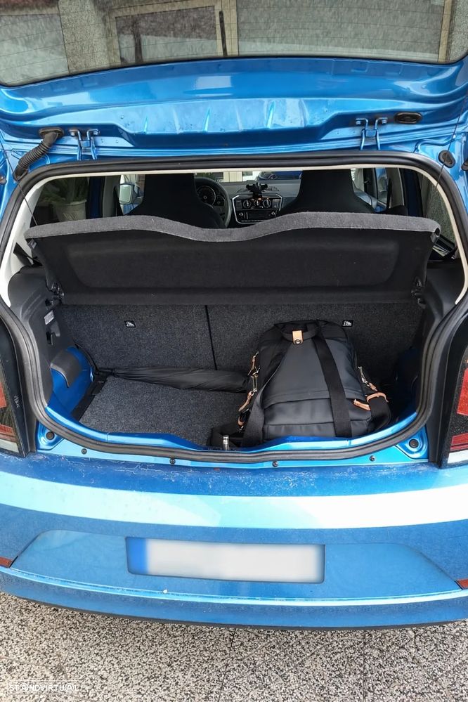 VW Up! - 5