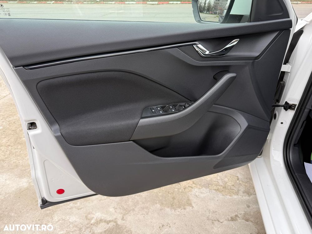 Skoda Scala 1.0 TSI Active - 37