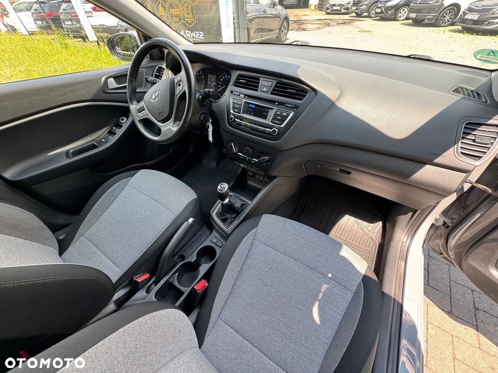 Hyundai i20 blue 1.2 Style - 34