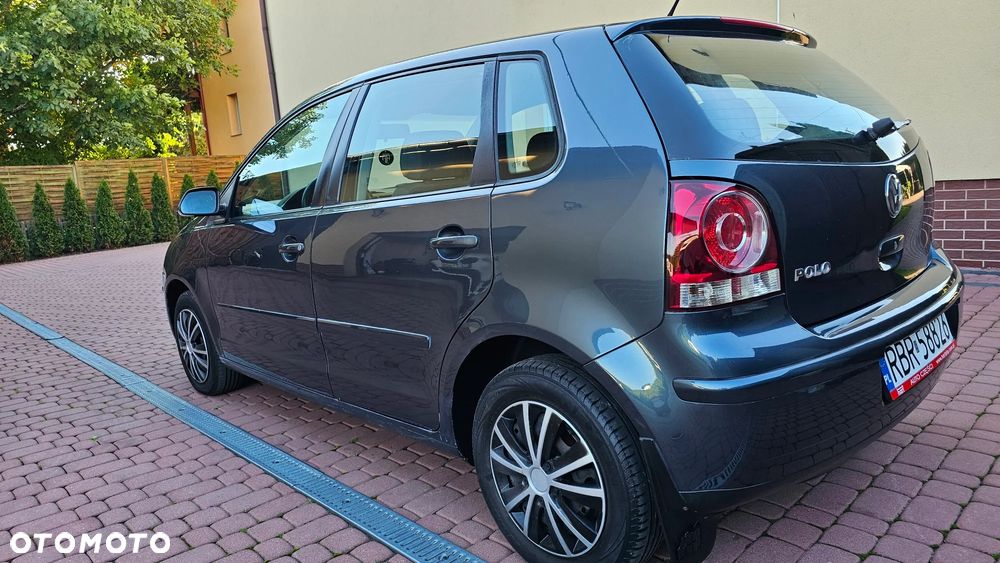 Volkswagen Polo 1.2 Comfortline - 25