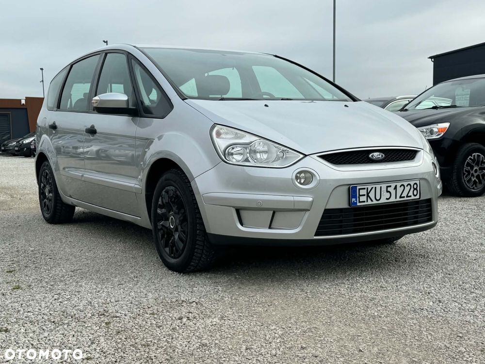 Ford S-Max 2.0 Ambiente - 18