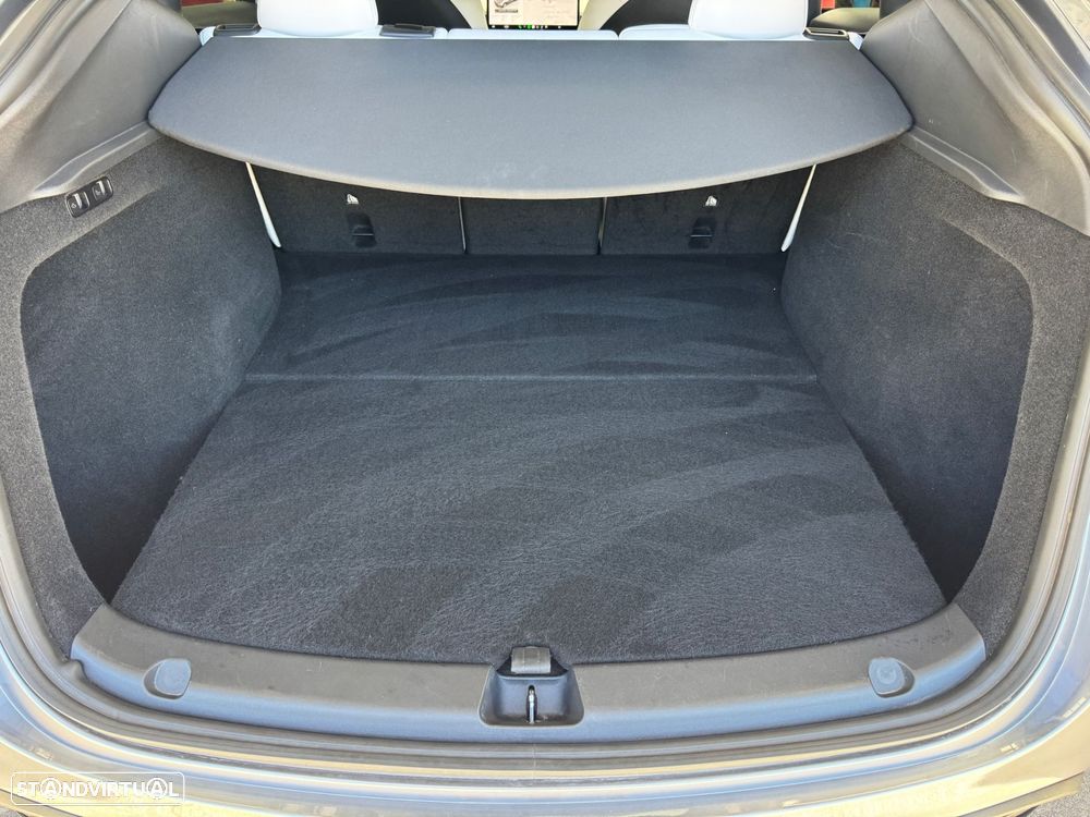 Tesla Model Y Long Range Tração Traseira - 40