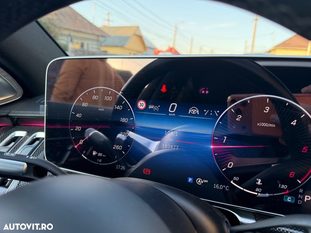 Mercedes-Benz S 400 d 4MATIC 9G-TRONIC - 35