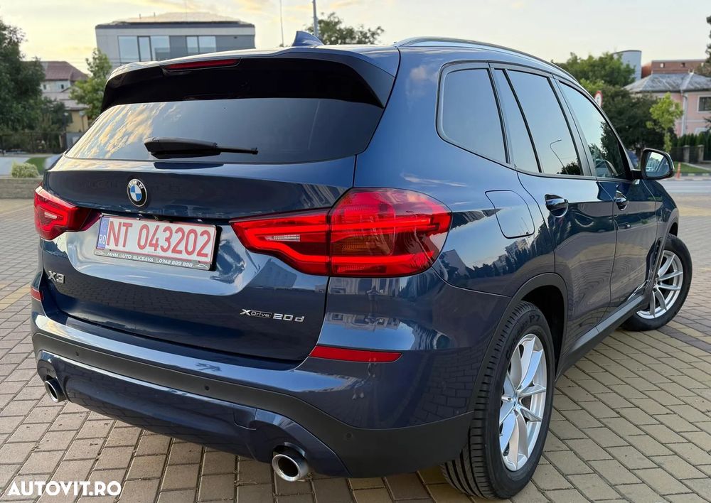 BMW X3 xDrive20d AT xLine - 3
