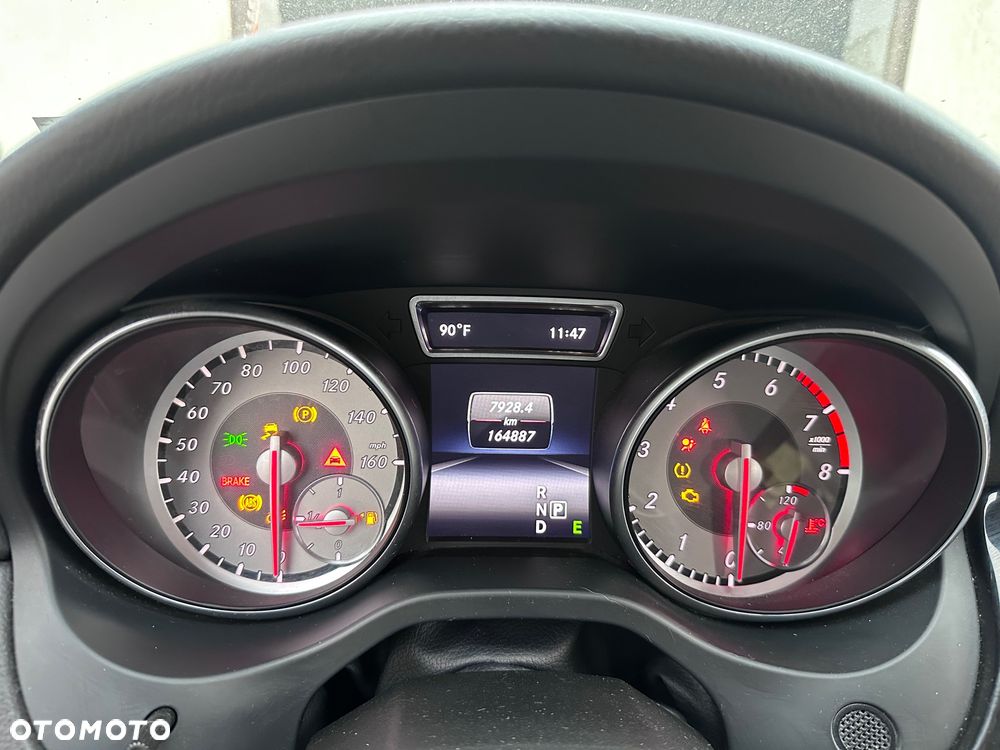 Mercedes-Benz CLA 250 4Matic 7G-DCT AMG Line - 18