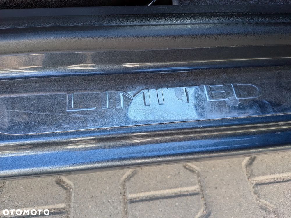 Renault Clio - 23