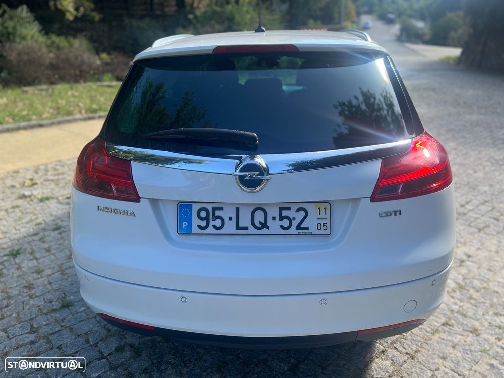 Opel Insignia Sports Tourer - 6